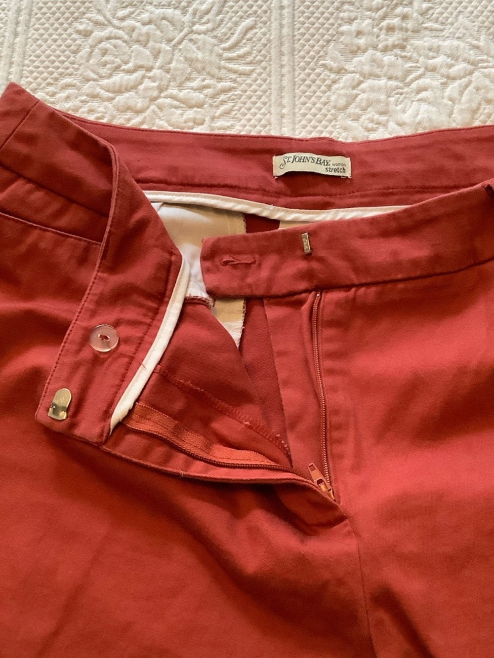 St. John's Bay Woman Stretch Coral Cropped Dress Pants - Picture 6 of 7